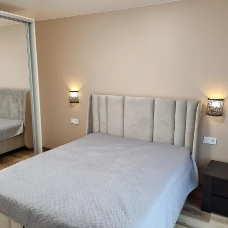 Zolynu Namai קלייפדה